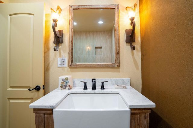 25169 Franklin Drive, Idyllwild, CA 92549