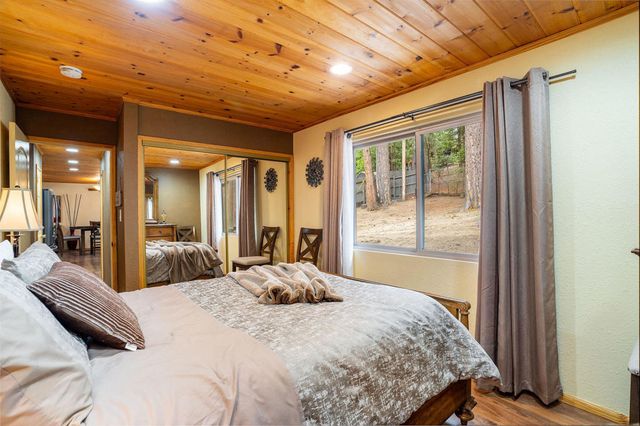 25169 Franklin Drive, Idyllwild, CA 92549