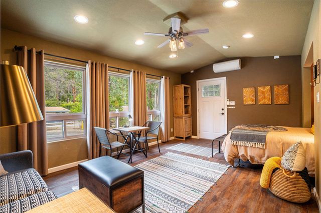 25169 Franklin Drive, Idyllwild, CA 92549