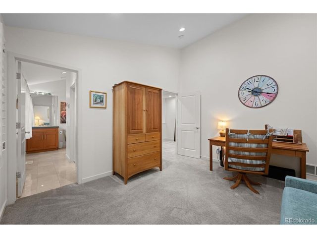 6 S Madison St, Denver, CO 80209