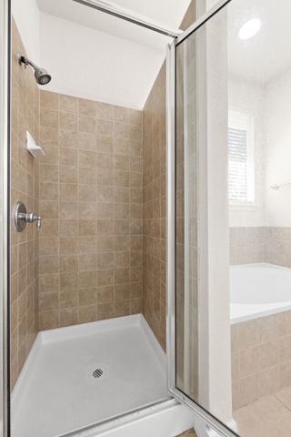 10210 Twin Lake LOOP, Dripping Springs, TX 78620