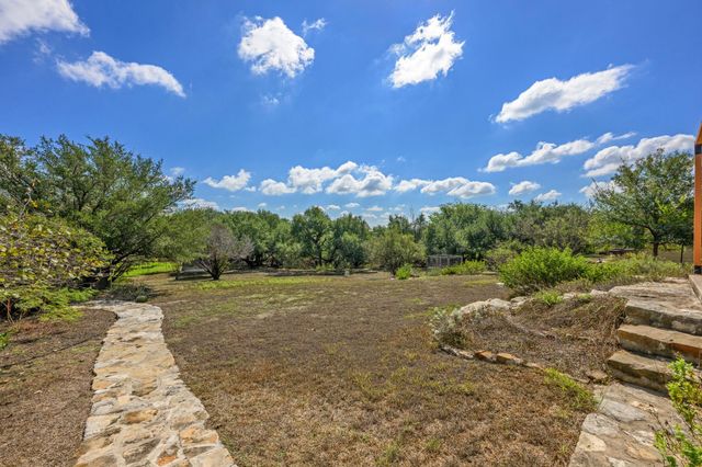 10210 Twin Lake LOOP, Dripping Springs, TX 78620