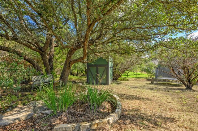 10210 Twin Lake LOOP, Dripping Springs, TX 78620