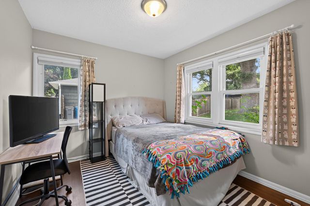 3340 Noble Avenue N, Golden Valley, MN 55422