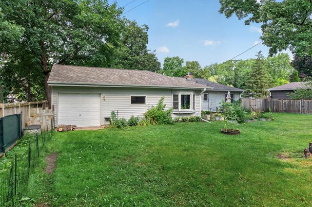 3340 Noble Avenue N, Golden Valley, MN 55422