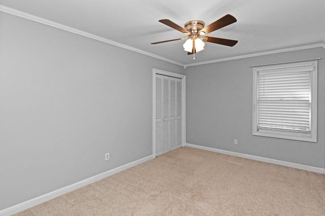 105 Woodcreek, Dothan, AL 36301