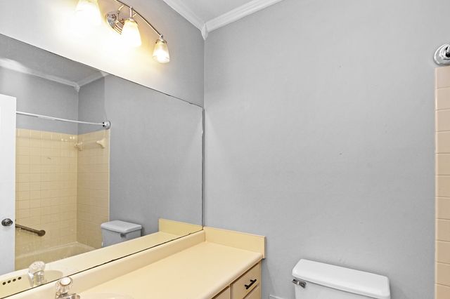 105 Woodcreek, Dothan, AL 36301