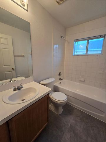 11010 WHITECAP DRIVE, Riverview, FL 33579