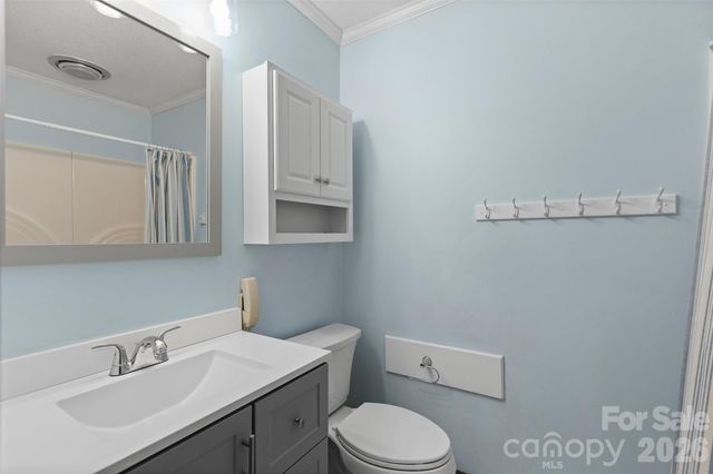 3575 Nc 801 Highway N, Mocksville, NC 27028