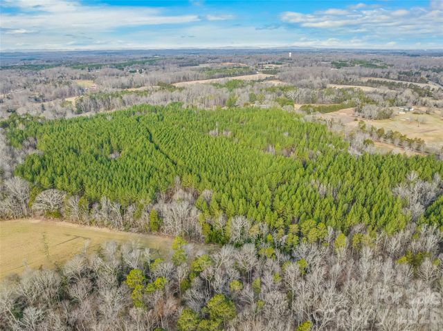 3575 Nc 801 Highway N, Mocksville, NC 27028