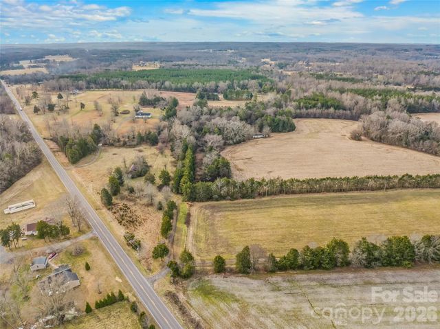 3575 Nc 801 Highway N, Mocksville, NC 27028