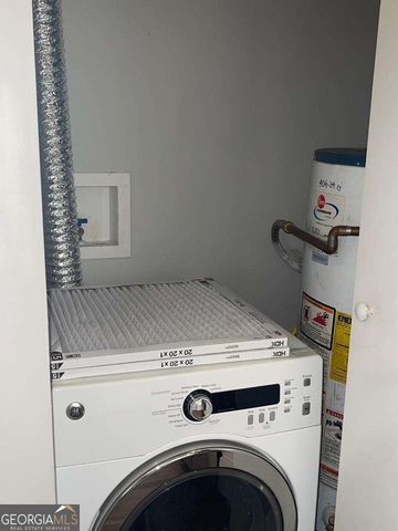 1674 Freedom Valley, Decatur, GA 30032