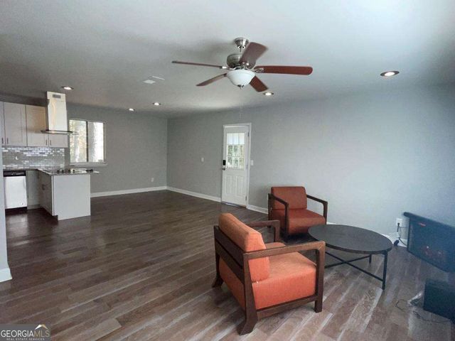 1674 Freedom Valley, Decatur, GA 30032