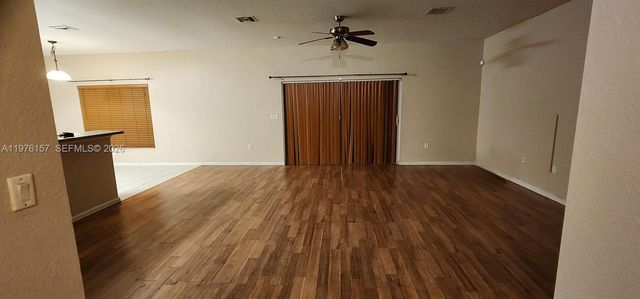 5201 NW 25th St, Lauderhill, FL 33313