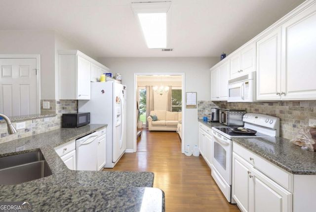 1920 Westover Lane NW, Kennesaw, GA 30152