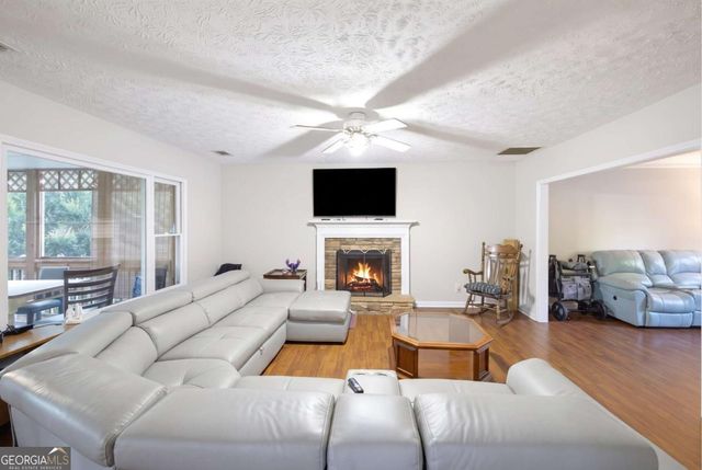 1920 Westover Lane NW, Kennesaw, GA 30152