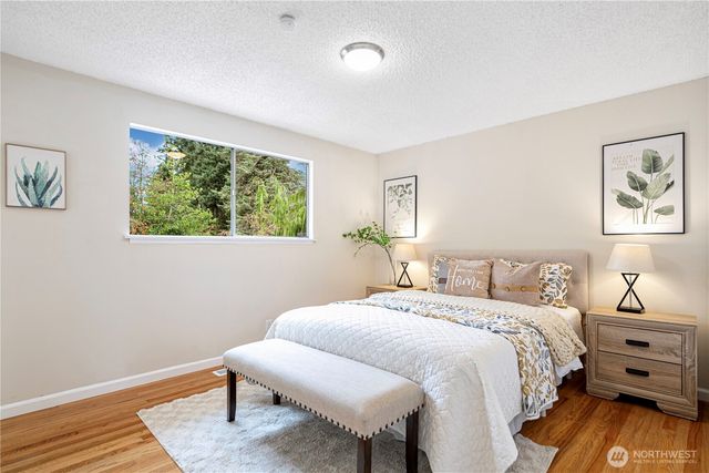 16515 N Linden Ave N, Shoreline, WA 98133