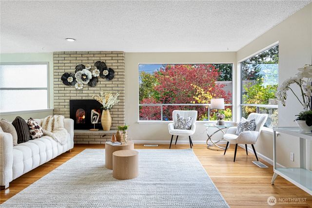 16515 N Linden Ave N, Shoreline, WA 98133