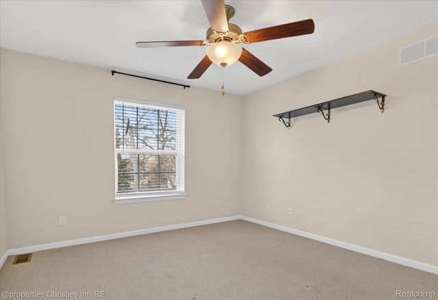 2683 Harvard Road, Berkley, MI 48072