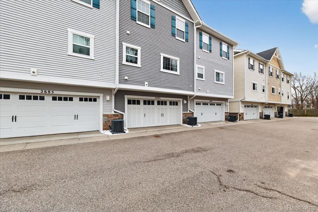 2683 Harvard Road, Berkley, MI 48072