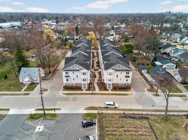 2683 Harvard Road, Berkley, MI 48072