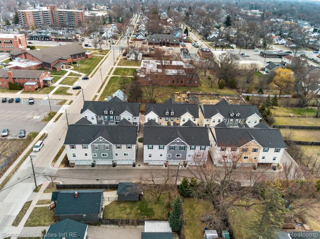 2683 Harvard Road, Berkley, MI 48072