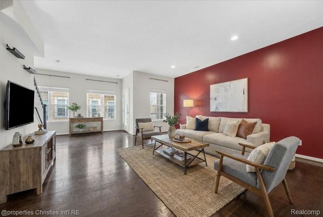 2683 Harvard Road, Berkley, MI 48072