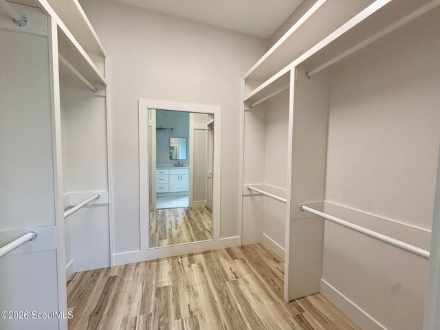 231 Salt Creek Way E, Brunswick, GA 31523