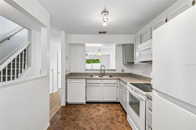131 HIDDEN ARBOR COURT, Sanford, FL 32773