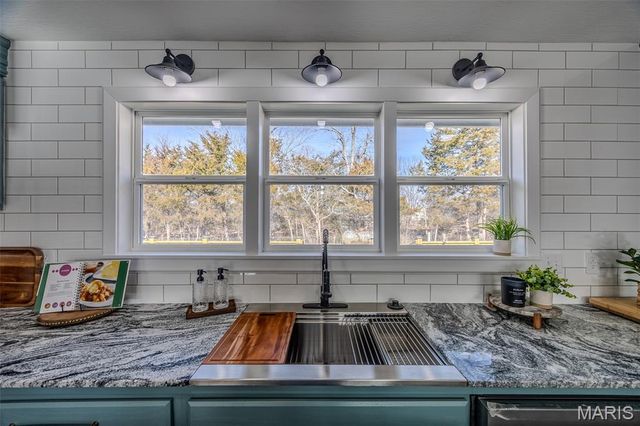 804 E Main Street, Richland, MO 65556