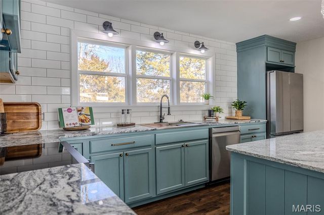 804 E Main Street, Richland, MO 65556