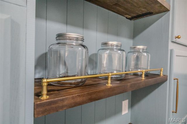 804 E Main Street, Richland, MO 65556