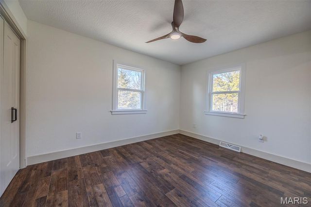 804 E Main Street, Richland, MO 65556