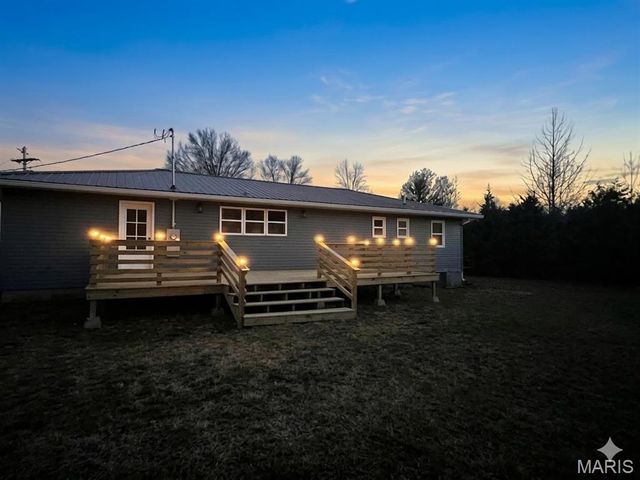 804 E Main Street, Richland, MO 65556