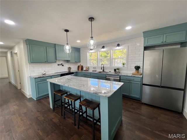 804 E Main Street, Richland, MO 65556