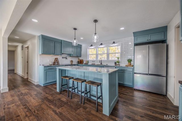 804 E Main Street, Richland, MO 65556