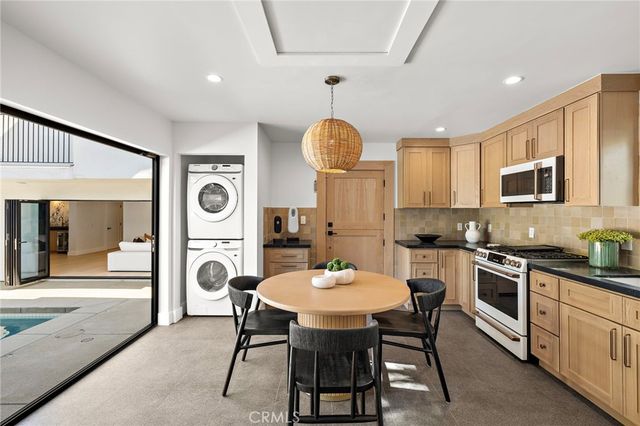 1700 Port Ashley, Newport Beach, CA 92660