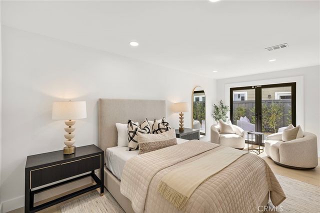 1700 Port Ashley, Newport Beach, CA 92660