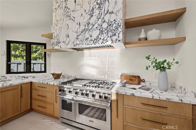 1700 Port Ashley, Newport Beach, CA 92660