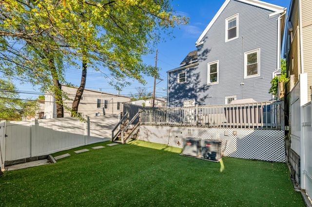 911 LIBERTY AVE, North Bergen, NJ 07047