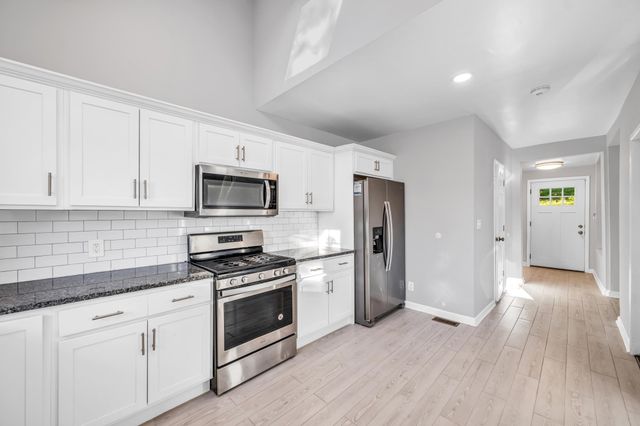 911 LIBERTY AVE, North Bergen, NJ 07047