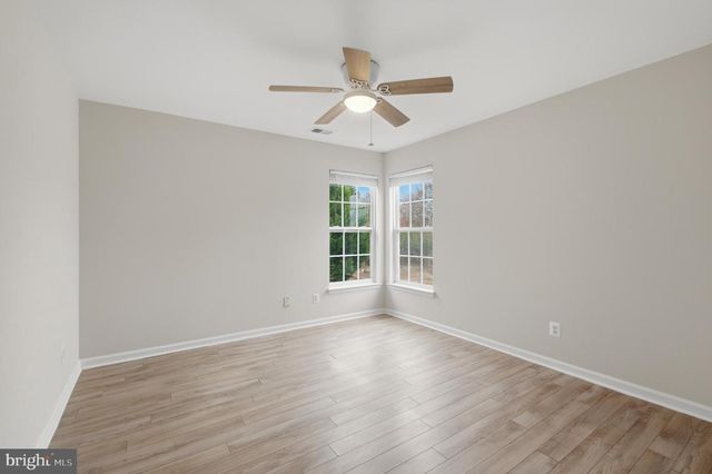 13217 KINNICUTT DR, Woodbridge, VA 22192