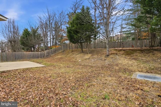 13217 KINNICUTT DR, Woodbridge, VA 22192