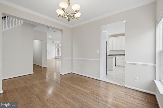 13217 KINNICUTT DR, Woodbridge, VA 22192