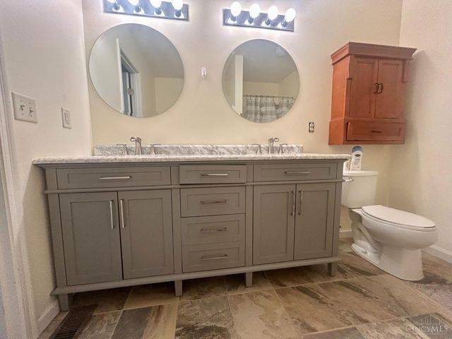 110 Junction Point, New Richmond, OH 45157