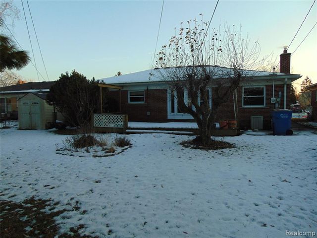 12237 Champaign Avenue, Warren, MI 48089