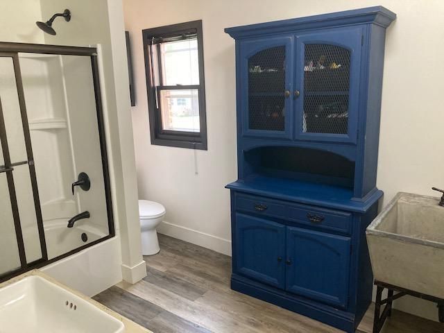 342 62nd Street, South Haven, MI 49090