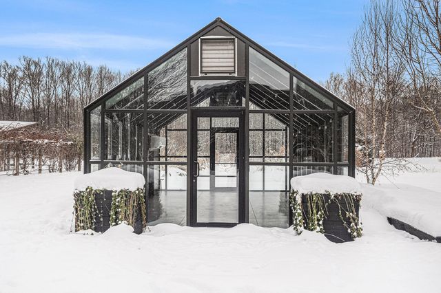 342 62nd Street, South Haven, MI 49090