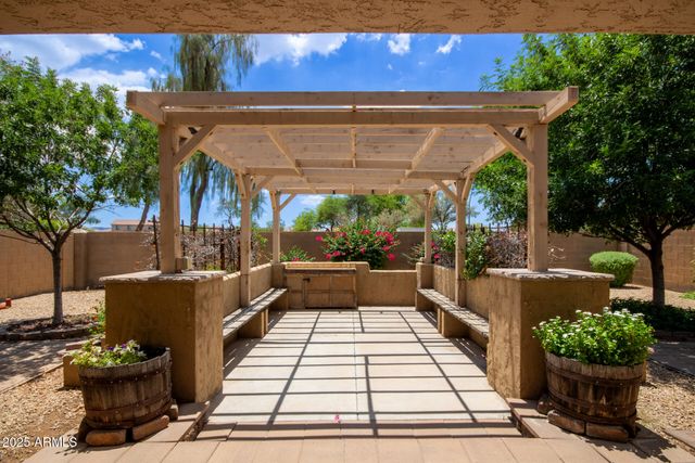 19319 E THORNTON Road, Queen Creek, AZ 85142