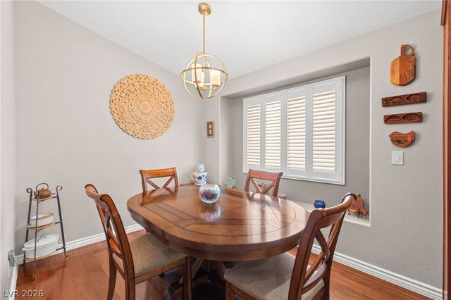 8156 Waltons Mill Court, Las Vegas, NV 89131